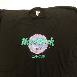 Hard rock cafe t-shirt